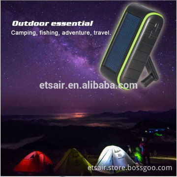 New Arrival 0.4W Solar Panel Power Bank And Hand Crank Power Solar Charger With Dual USB And LED Night Torch